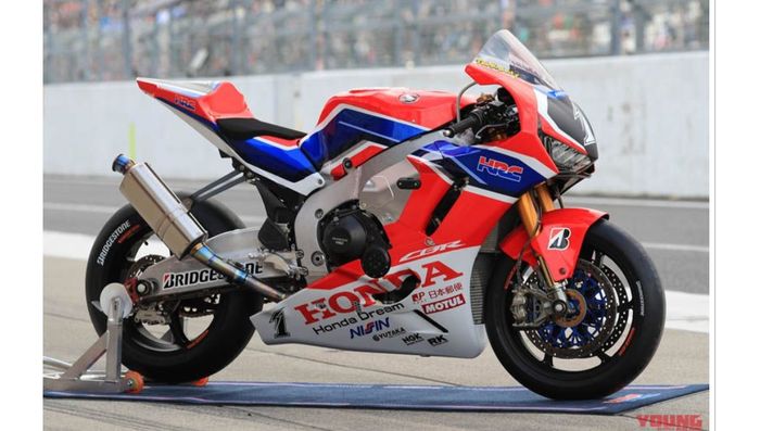 Honda CBR 1000 yang dipakai di ajang Japan Road Race Championship