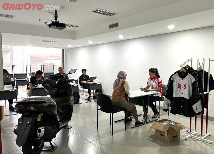 Berbagai tes simulasi untuk menguji kemampuan peserta di Kontes Layanan Honda Regional Jawa Barat 2026