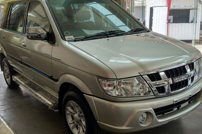 Harga Isuzu Panther bekas tahun 2014