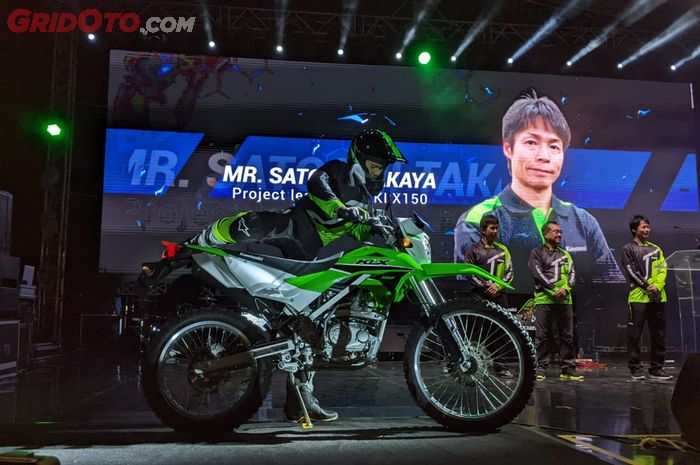 PT Kawasaki Motor Indonesia (KMI) memberikan kejutan di awal tahun dengan menghadirkan New KLX150 