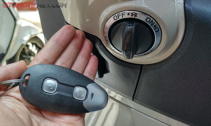 Vespa GTV 300 sudah mengadopsi keyless system
