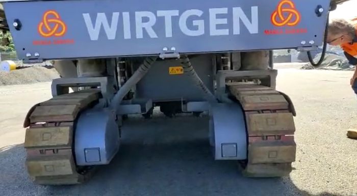 Setting Cold Milling Machine pengelupasan aspal Sirkuit Mandalika