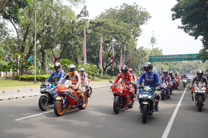 Pempalap MotoGP dan ATC saat riding di Jakarta