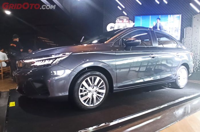 Honda City seharga Rp 355 juta