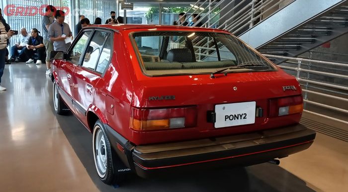 Hyundai Pony2 di Hyundai Motorstudio, Seoul, Korea Selatan