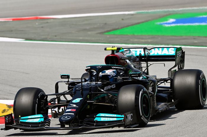 Valtteri Bottas tercepat di FP1 F1 Spanyol 2021