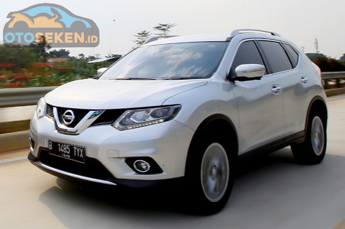 Kisaran harga All New Nissan X-Trail T32 2.5 seken tahun 2014 dan 2015.