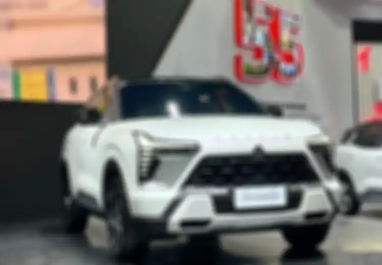 Xforce 55th Anniversary Edition, Model Spesial 55 Tahun Mitsubishi di Indonesia