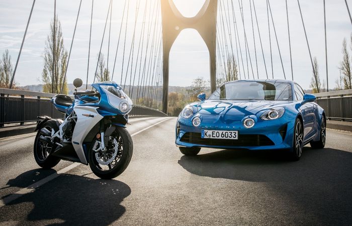 CEO MV Agusta bilang banyak pelanggan Alpine merupakan penggemar berat MV Agusta, dan sebaliknya