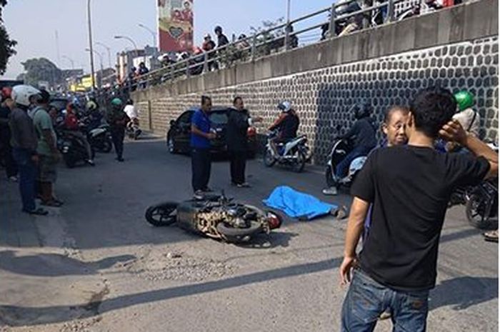 Pengendara motor tewas terlindas truk di Cimindi, Bandung