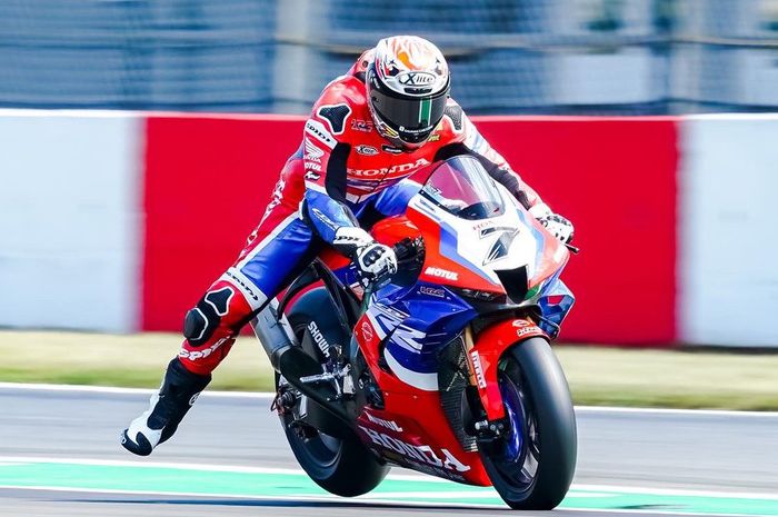 Iker Lecuona punya peluang memperkuat Honda di MotoGP
