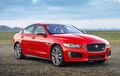Jaguar XE 300 Sport Baru Diluncurkan, Mesin Lebih Bertenaga Nih!