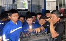 Diajak ke Pabrik, Mercedes-Benz Hibahkan Mesin Bus OF 917 ke Anak SMK