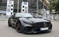 Mercedes-AMG GT R Disuntik Vitamin Tembus 838 DK, Pasang Pelek Cantik