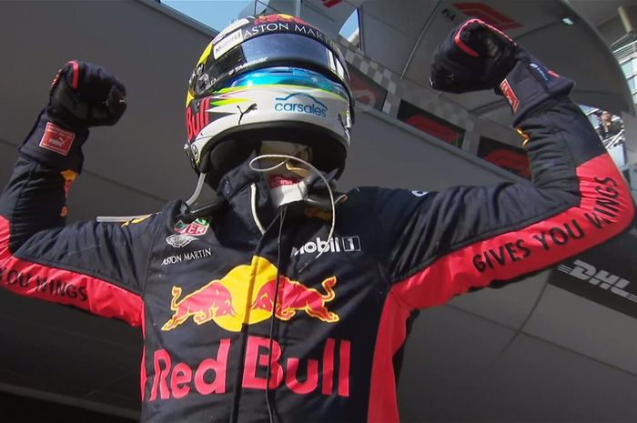 Daniel Ricciardo setelah finish di posisi pertama di F1 China 2018