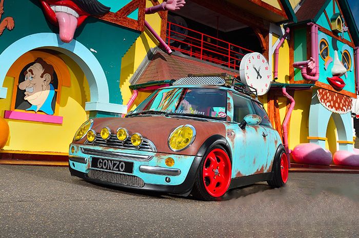 Modifikasi MINI Cooper bergaya Rat Style dipenuhi karat 