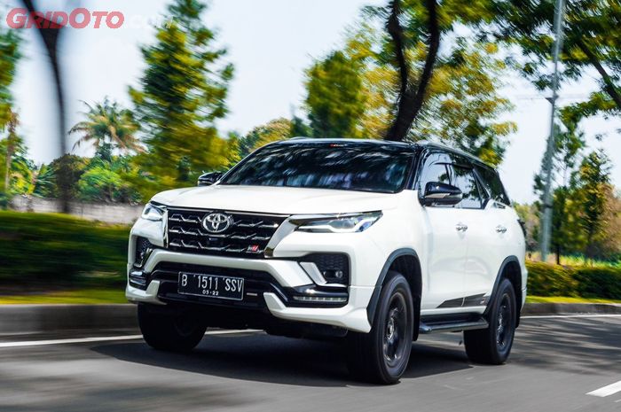 Toyota Fortuner GR Sport.