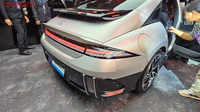 Hyundai Ioniq 6 di GIIAS 2023