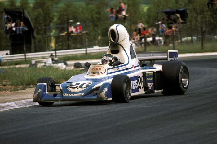 Salah satu mobil terjelek dalam sejarah F1, Ligier JS5 berbentuk seperti teko untuk minum teh