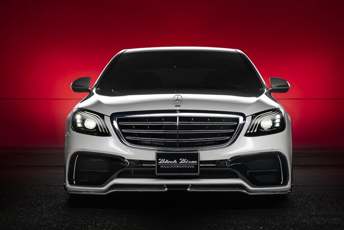 Tampilan depan odifikasi Mercedes-Benz S-Class garapan Wald International