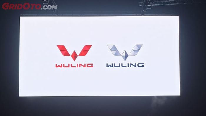 Tambahan logo Wuling dengan warna baru