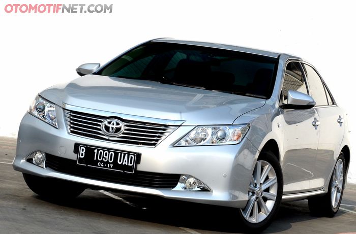 Toyota Camry 2012