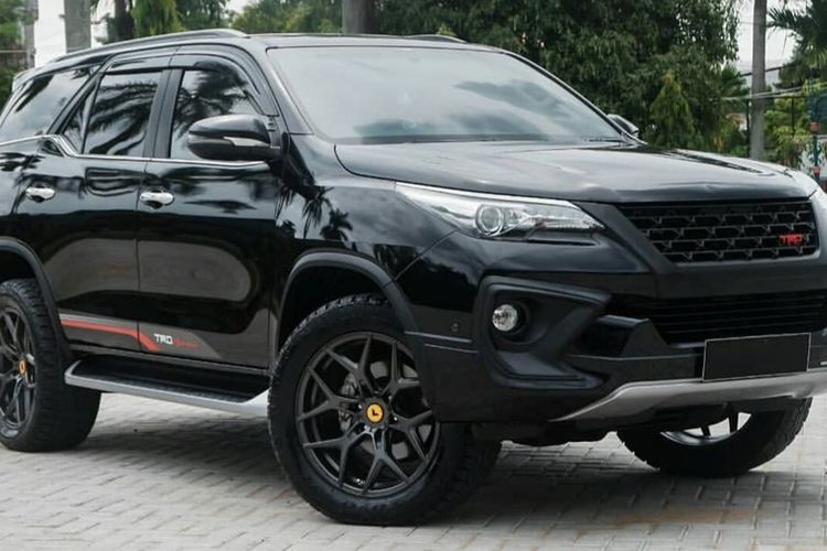 Modifikasi Velg Fortuner Ring 22