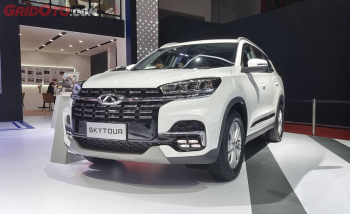 Chery Skytour hadir di pameran Indonesia International Motor Show (IIMS) 2022.