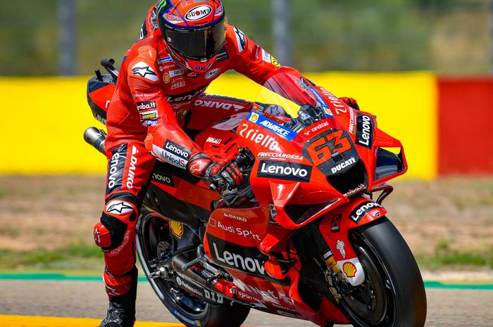 Francesco Bagnaia amankan pole position di kualifikasi MotoGP Aragon 2021
