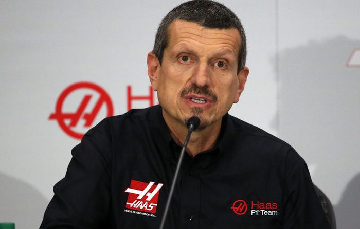 Team principal Haas, Guenther Steiner