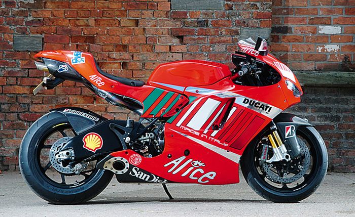 Ducati Desmosedici RR