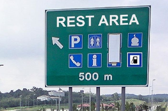 Berhenti di rest area