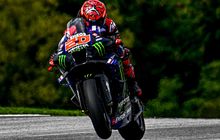 Hasil Warm Up MotoGP Austria 2022 - Fabio Quartararo Tercepat Kalahkan Aprilia dan Ducati, Antisipasi Balapan Basah