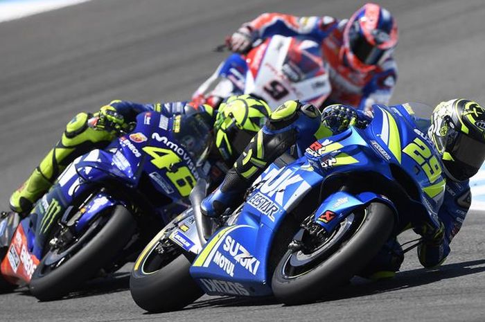 Andrea Iannone mampu menandingi pembalap Yamaha Valentino Rossi dan Danilo Petrucci dari tim Pamac D