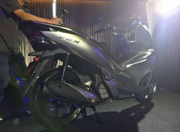 All New PCX 150 Thailand tidak pakai cakram belakang