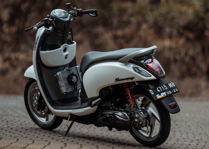 Honda Scoopy upgrade kaki-kaki