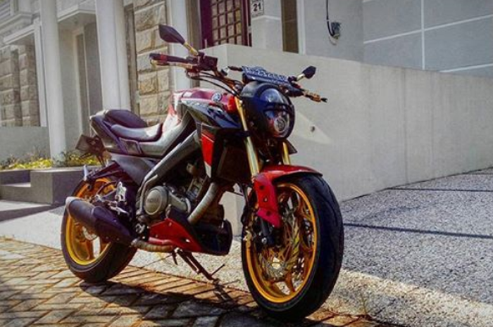 Yamaha V-Ixion serasa Ducati Monster