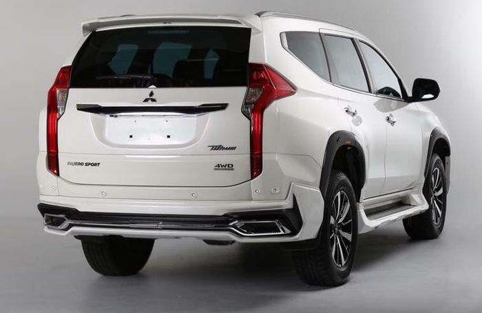 Body kit Tithum Mitsubishi Pajero Sport