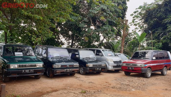 Mobil bekas harga Rp 30 jutaan