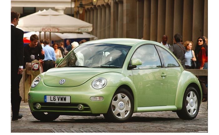 New Beetle lansiran tahun 1998