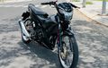 Suzuki Satria F150 Berjubah Hitam, Auranya Misterius Tapi Tetap Sporty