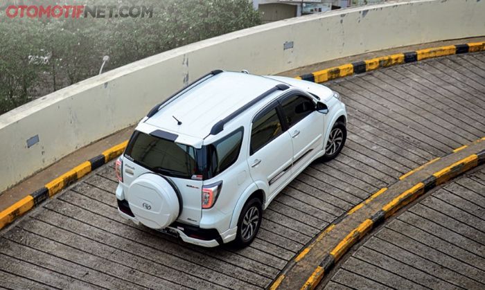 Toyota Rush TRD Sportivo 2015 AT