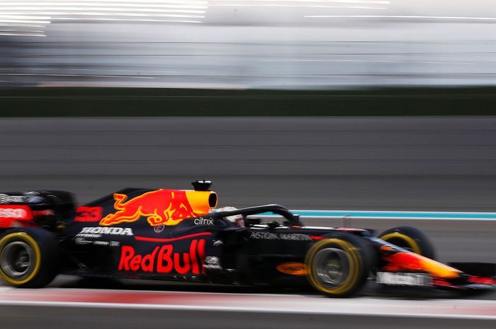Max Verstappen amankan pole position terakhir di musim 2020
