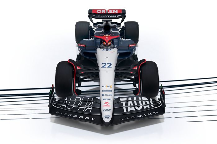 Tim AlphaTauri memeprkenalkan mobil F1 AT04 untuk musim balap F1 2023