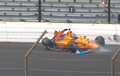Mobil Hancur! Video Detik-detik Kecelakaan Fernando Alonso di Indy 500