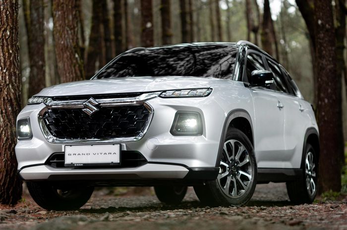 Suzuki Grand Vitara di bulan ini disuntik promo, setiap pembeliannya ditampol Rp 5 juta dalam bentuk voucher belanja