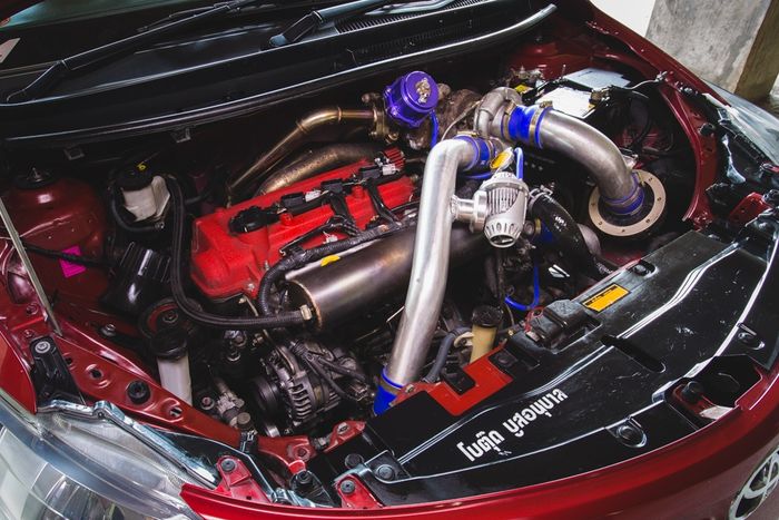 Mesin modifikasi Toyota Vios generasi ketiga dioprek hingga 200 dk