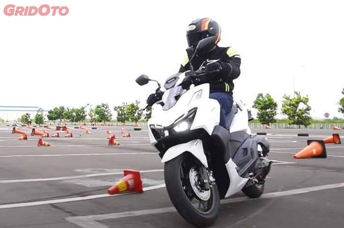 Panduan upgrade ukuran ban motor matic 