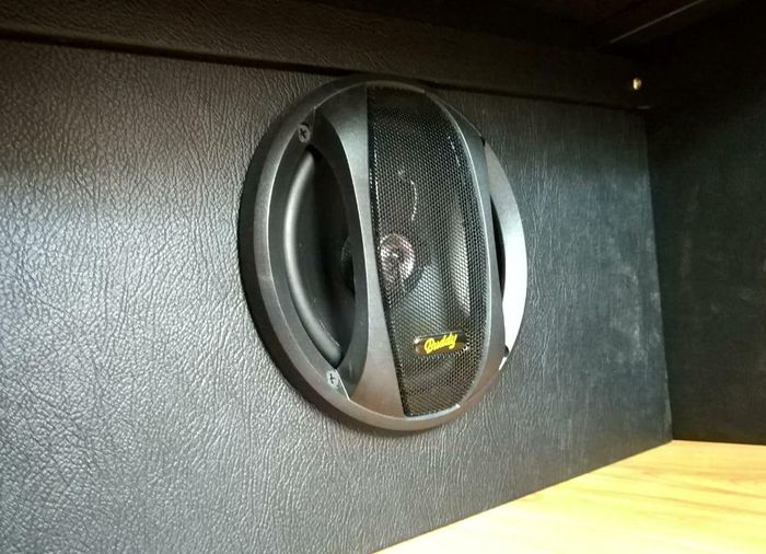 sistem speaker diganti model aftermarket