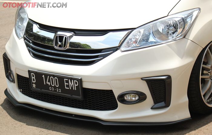 Tampak depan Freed Rangga sudah seperti Freed Hybrid